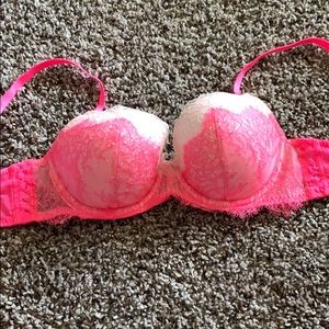 Victoria’s Secret 36C Bra